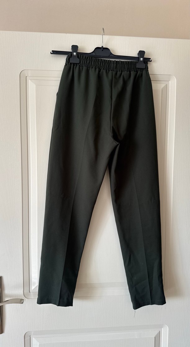 Kadın Siyah Bel Bantlı Kumaş Pantolon - Görsel 3