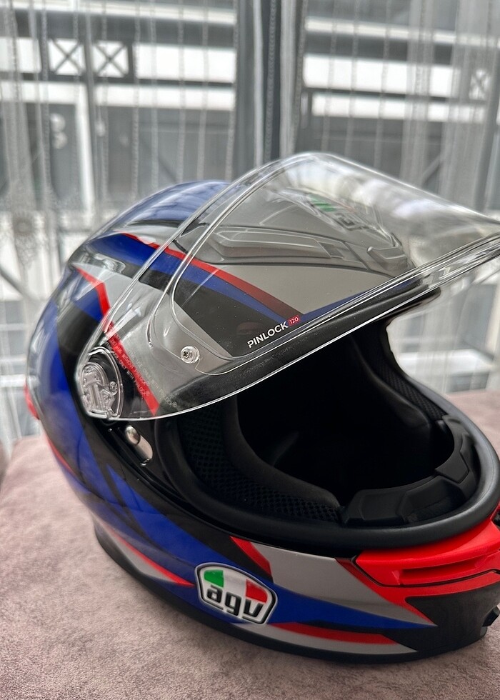 Agv k6s sıfır sayılır L beden - Görsel 4