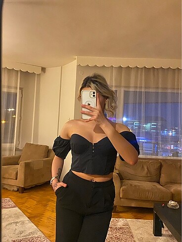 Siyah crop