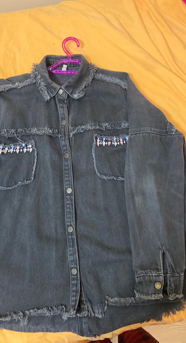 Nakışlı Düğmeli Kadın Kot Ceket - Görsel 2