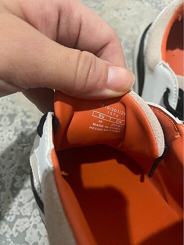 39 Beden çeşitli Renk Zara Sneaker