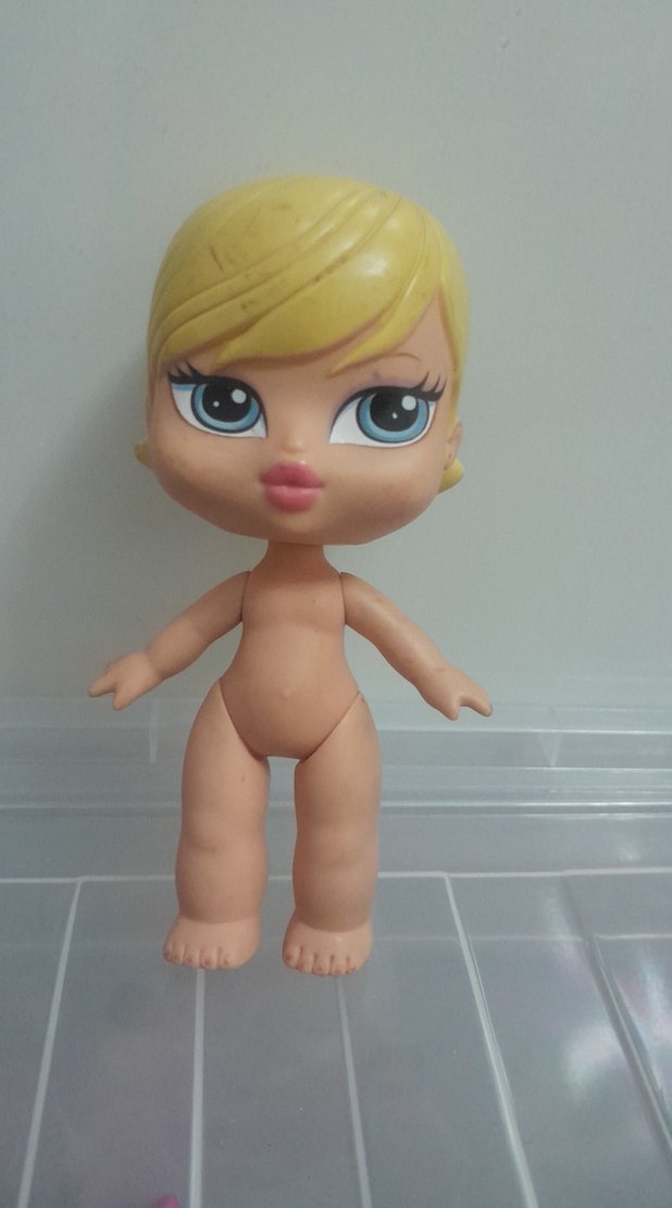 Bej Tenli Bebek Oyuncak bratz - Görsel 2