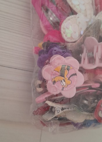  Beden pembe Renk Pullu ve Renkli Çocuk Saç Tokaları