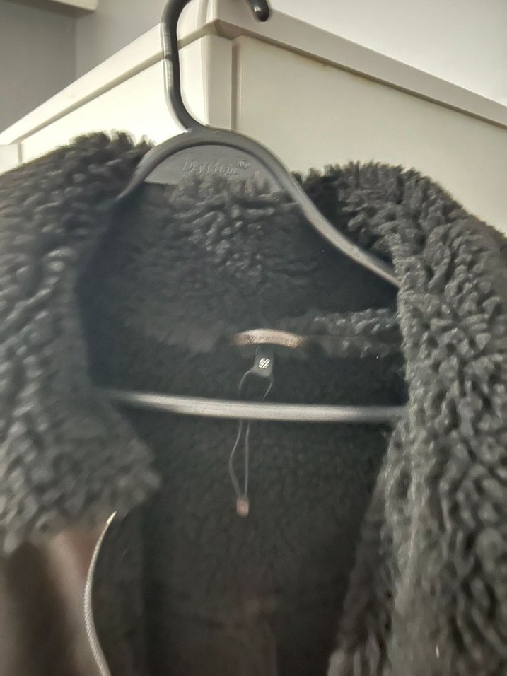 Siyah Kürklü Deri Biker Ceket - Görsel 4