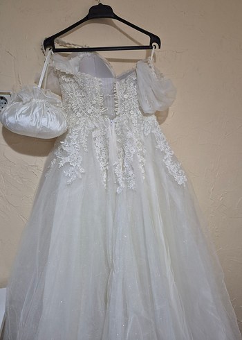 Modern Beyaz Gelinlik - Görsel 8