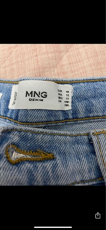 44 Beden Mango jean