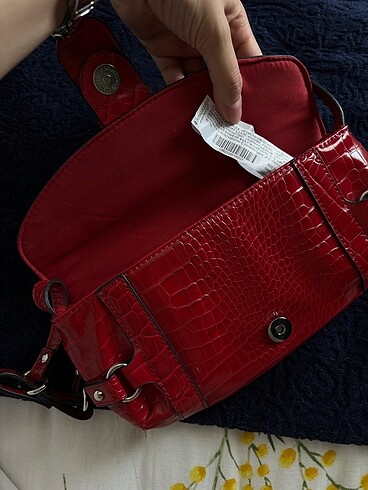 Beden Stradivarius kırmızı çanta