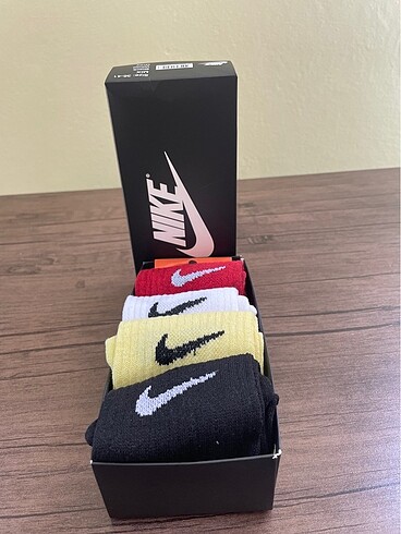 Nike unisex uzun çorap