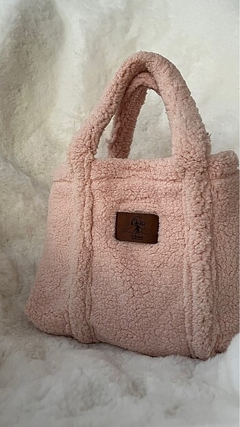 pembe peluş çanta