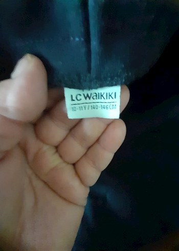 LC Waikiki Erkek Koyu Yeşil Rahat Kesim Şort
