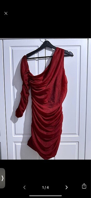 l Beden Zara kırmızı elbise