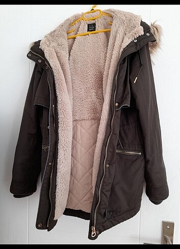 #zara mont 