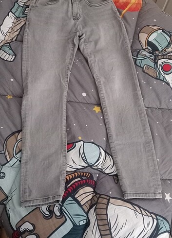 Zara Zara erkek çocuk 10 yaş pantalon