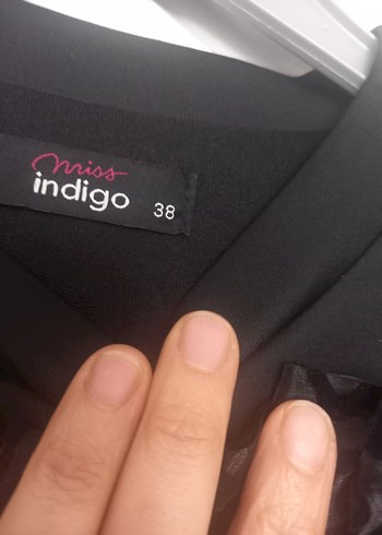 Siyah Düğmeli Kız Bolero - Görsel 3