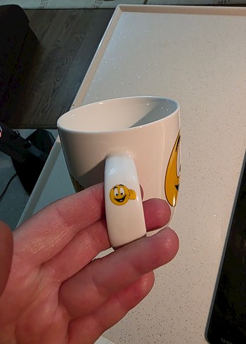 Sarı Emoji Desenli Seramik Kupa - Görsel 3