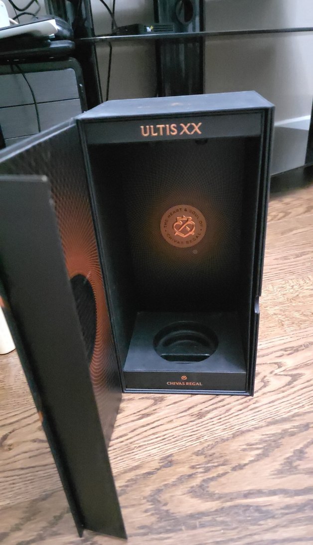 Chivas Regal Ultis 20 Yıllık Blended Scotch Viski - Görsel 2
