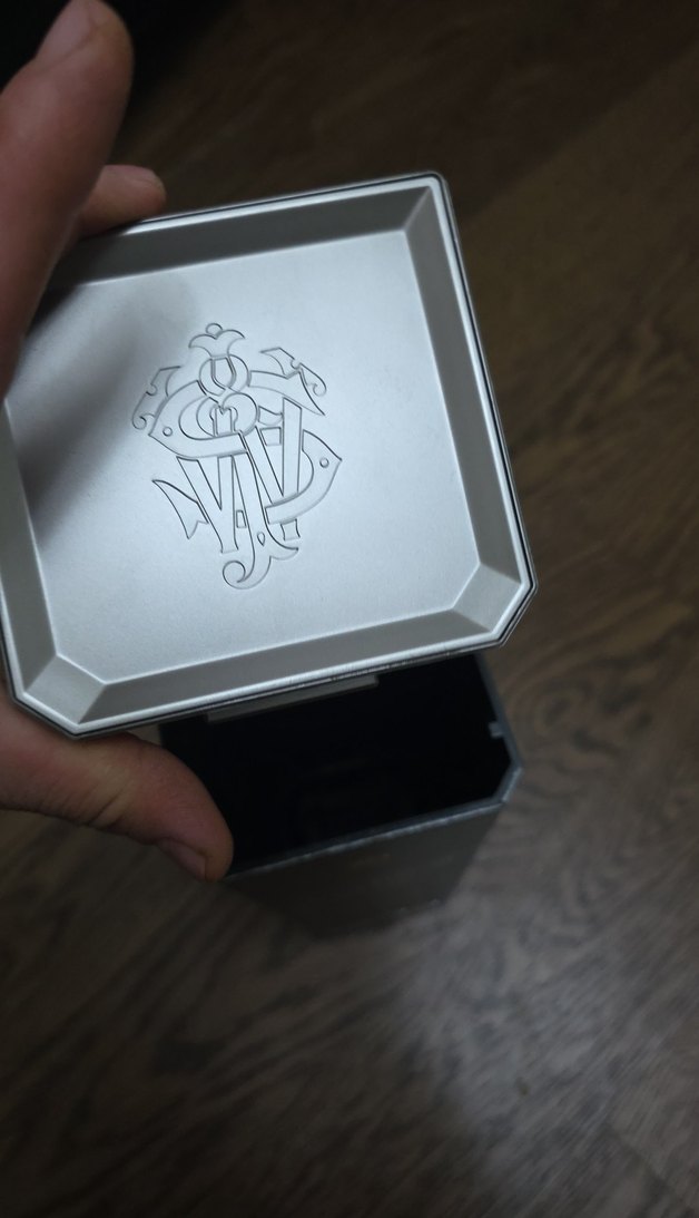 Johnnie Walker Platinum 18 Yıllık Viski Kutusu - Görsel 5