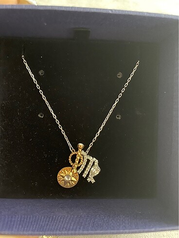 swarovski Swarovski başak burcu kolye