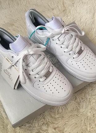 Nike Air Force 