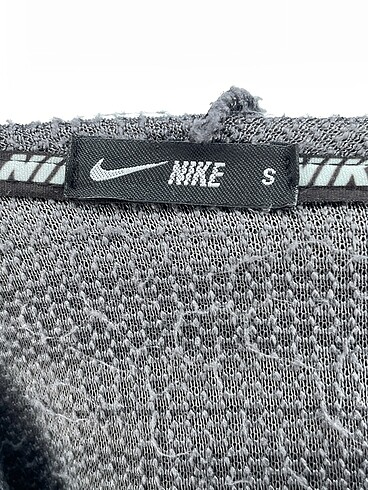 s Beden çeşitli Renk Nike Sweatshirt %70 İndirimli.