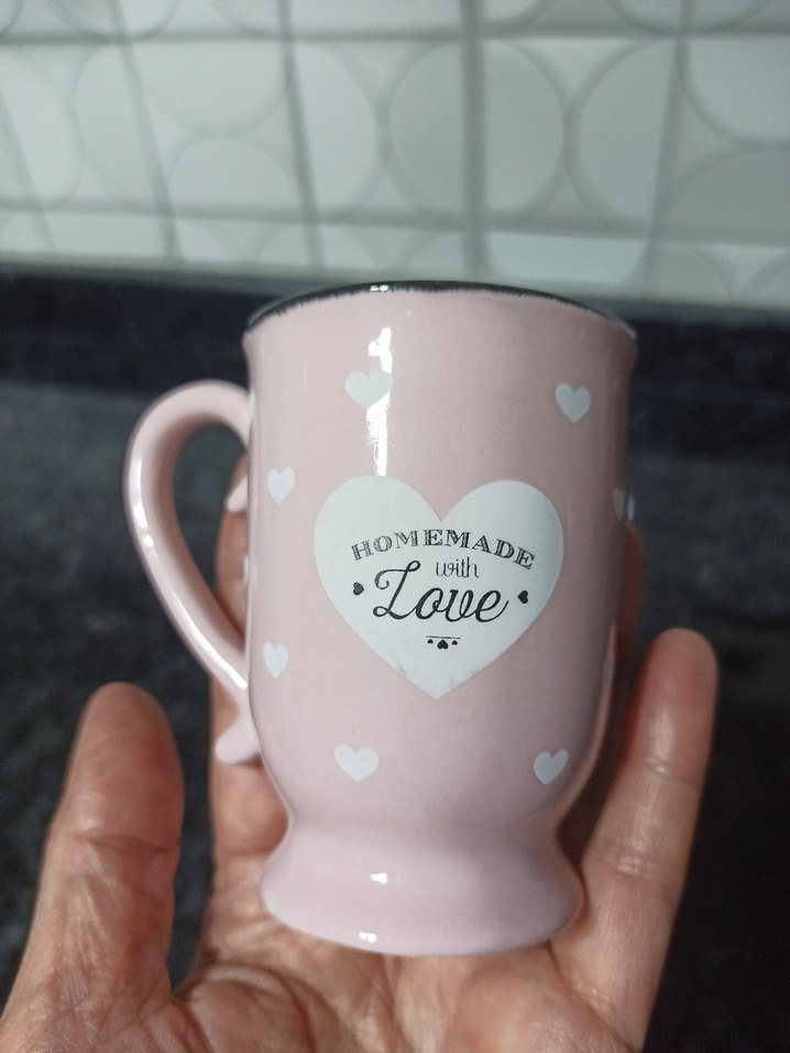 Kalpli Pembe Seramik Kupa - Görsel 3