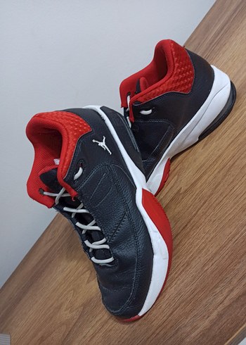 Nike Jordan Max Aura 3 Spor Ayakkabı 39 Numara - Görsel 2