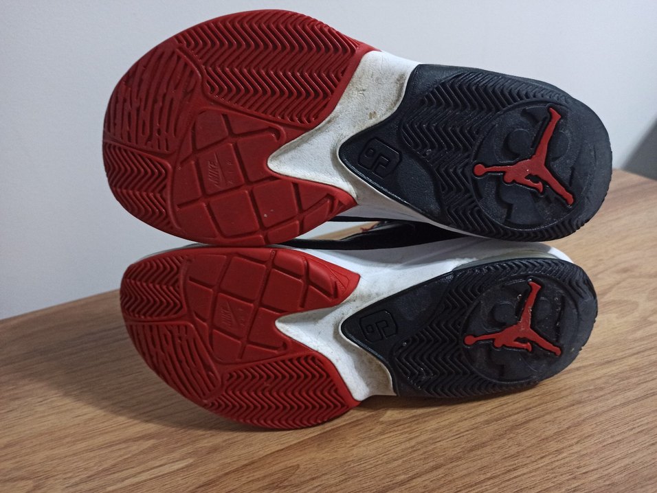 Nike Jordan Max Aura 3 Spor Ayakkabı 39 Numara - Görsel 4