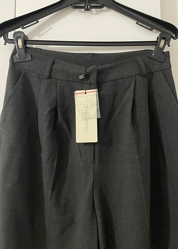 Trendyol pileli palazzo pantolon - Görsel 2