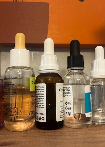 C Vitamini ve Niacinamide İçeren Anti-Aging Serumlar - Görsel 2