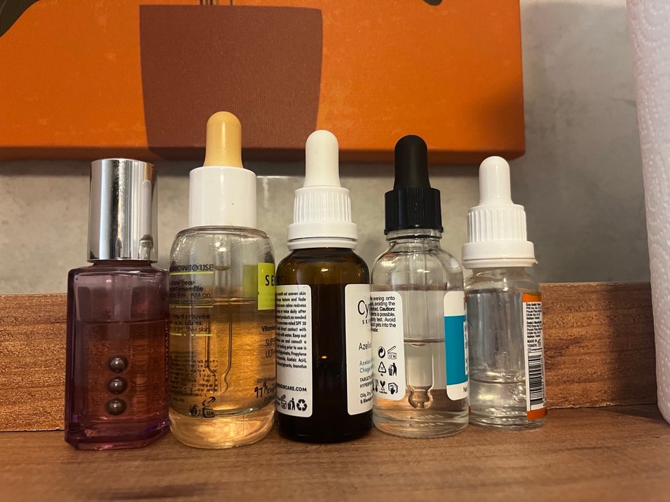 C Vitamini ve Niacinamide İçeren Anti-Aging Serumlar - Görsel 2