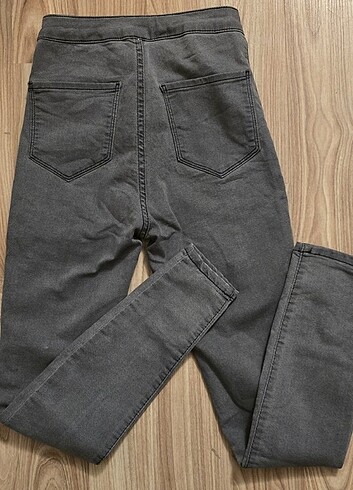 28 Beden Gri jean dar