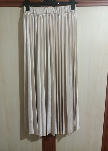 Diğer Bej Piliseli Uzun Kadın Etek