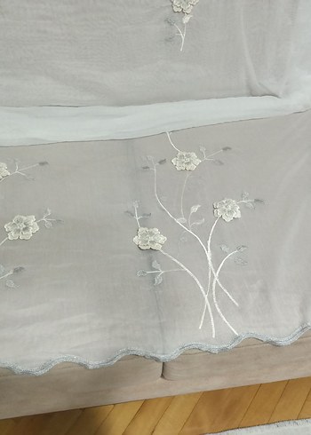 Nakışlı Beyaz Gri Perde - Görsel 3