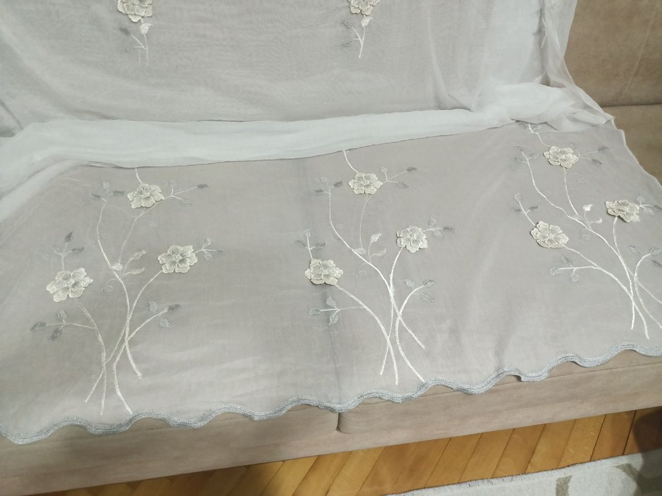 Nakışlı Beyaz Gri Perde - Görsel 3