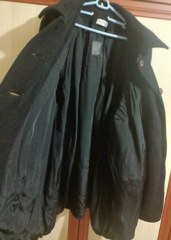 Siyah Düğmeli Kadın Kaban - Görsel 7