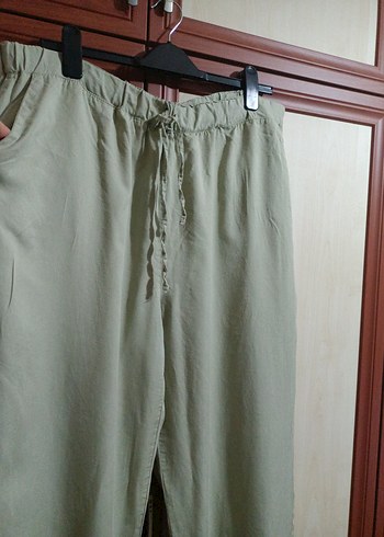 46 Beden LC WAİKİKİ BORU PAÇA YAZLIK PANTOLON