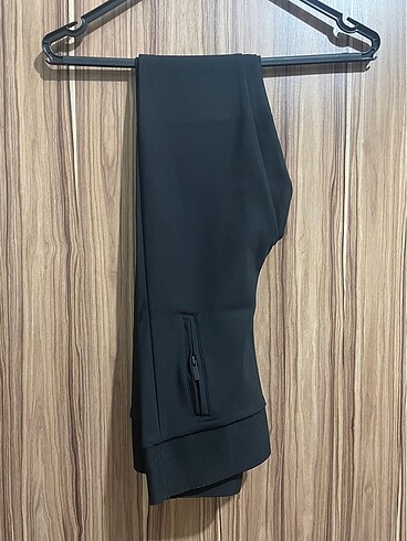 xs Beden Zara dalgıç model tayt