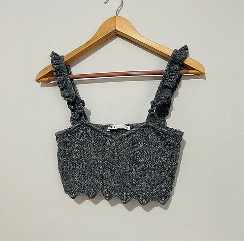Zara crop