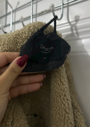 m Beden siyah Renk Siyah Mini Deri Ceket Kürklü Detaylı