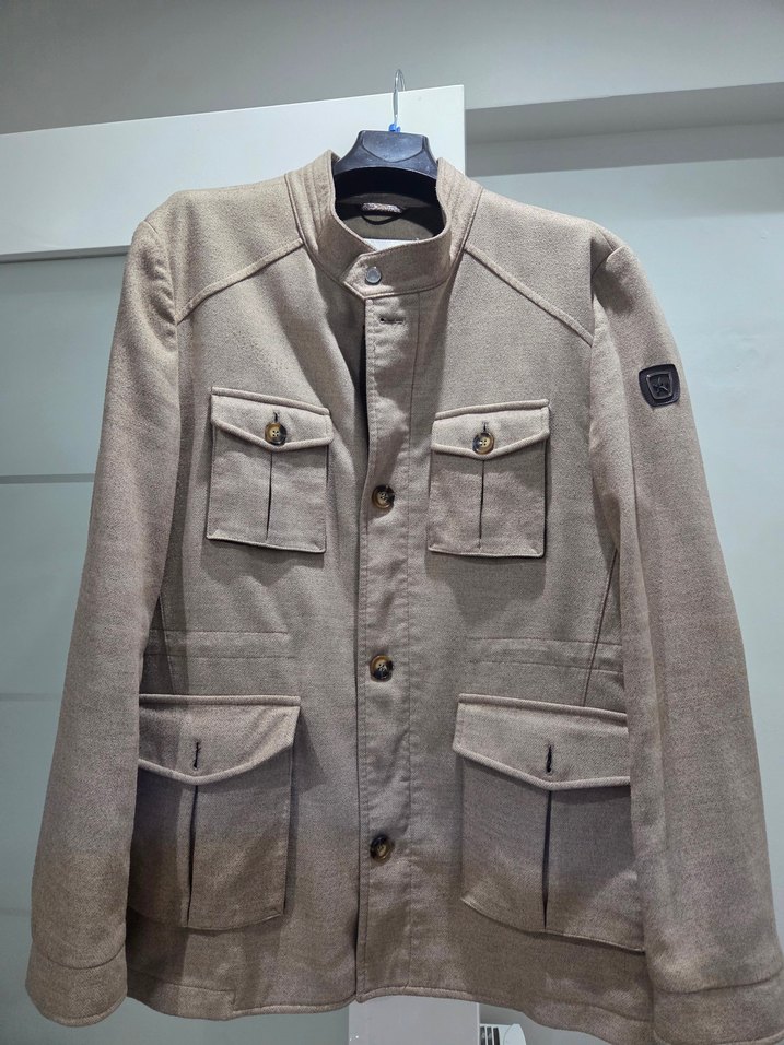 Düğmeli Bej Erkek Kaban - Görsel 2