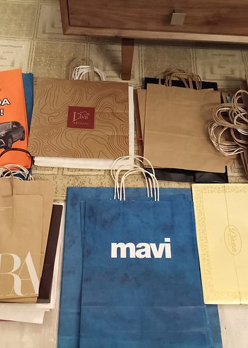 Çeşitli Markaların Kağıt Çantaları - Görsel 4