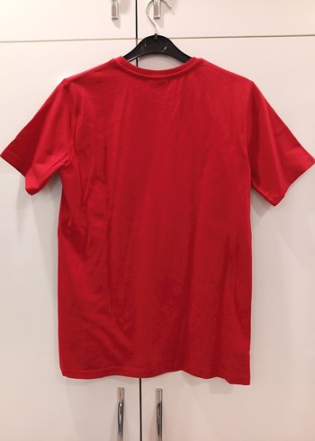 LCW Marka Kırmızı Baskılı Erkek Çocuk Tişört - Görsel 6