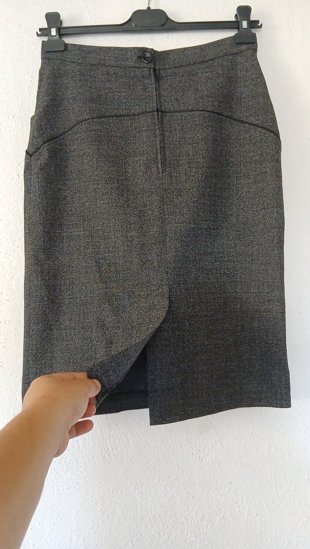 Gri Kadın Yün Kumaşlı Düğmeli Takım - Görsel 4