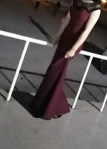 Diğer Bordo balık abiye