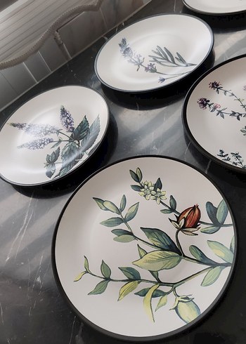 Keramika Çiçek Desenli Servis Tabağı - Görsel 2