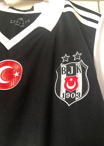 Erkek Siyah V-Yaka Kısa Kollu Forma - Görsel 4