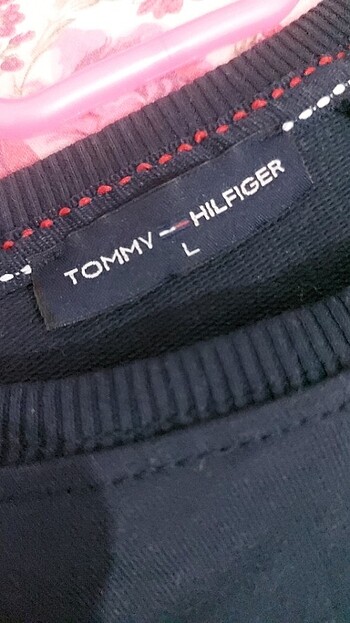 m Beden Tommy Hilfiger sweat