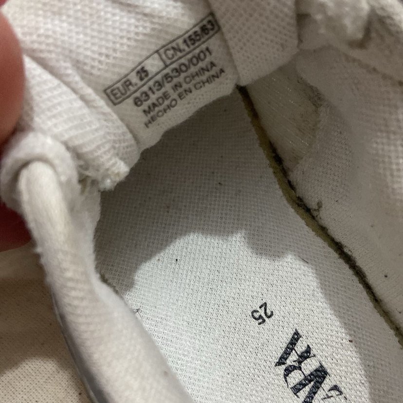 Zara beyaz gri renkte yüksek taban bağcıklı spor ayakkabı - Görsel 4