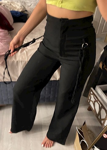 Kadın Siyah Kemerli Kumaş Pantolon - Görsel 3