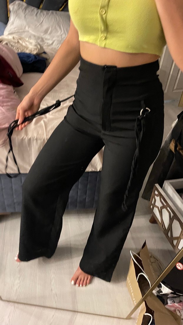 Kadın Siyah Kemerli Kumaş Pantolon - Görsel 3